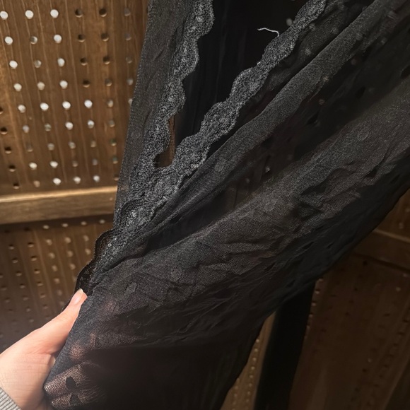 Candy man Candyman Black Perforated Robe - Picture 4 of 14